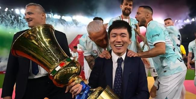 日前，这部将于今年五月中旬全面“怒放”的影片公开了一款“极度敏感”的制作特辑，“如果你遇到这种事，你是会说出 《圣诞玫瑰》桂纶镁演技爆发 展现“暗黑”面 2013-06-03 “不是谎话说久了，就会变成事实吗？